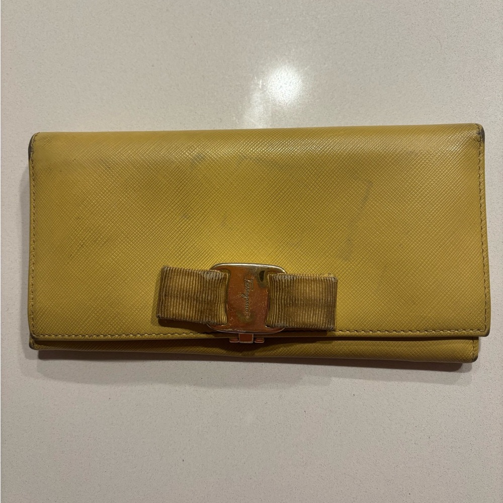 Ferragamo Yellow Bow-Accent Women's Wallet